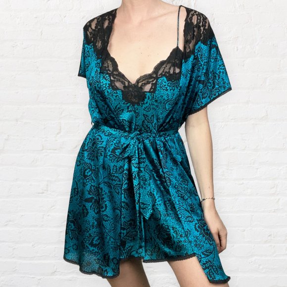 VINTAGE | 1980’s Vanity Fair Teal Black Lace Intimates Slip Dress & Robe Set - Picture 10 of 11